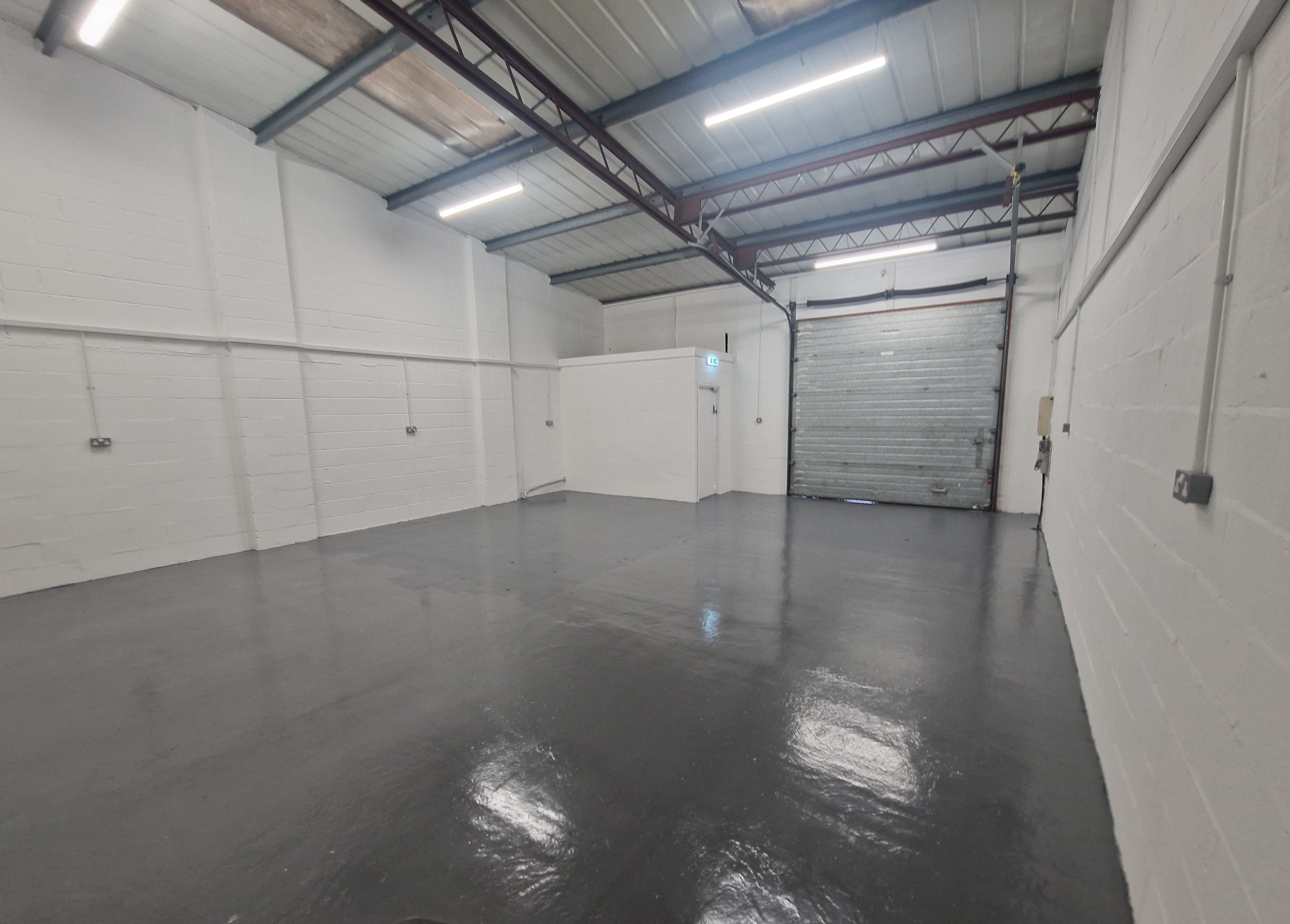 Industrial Unit in Nuneaton - photo 3